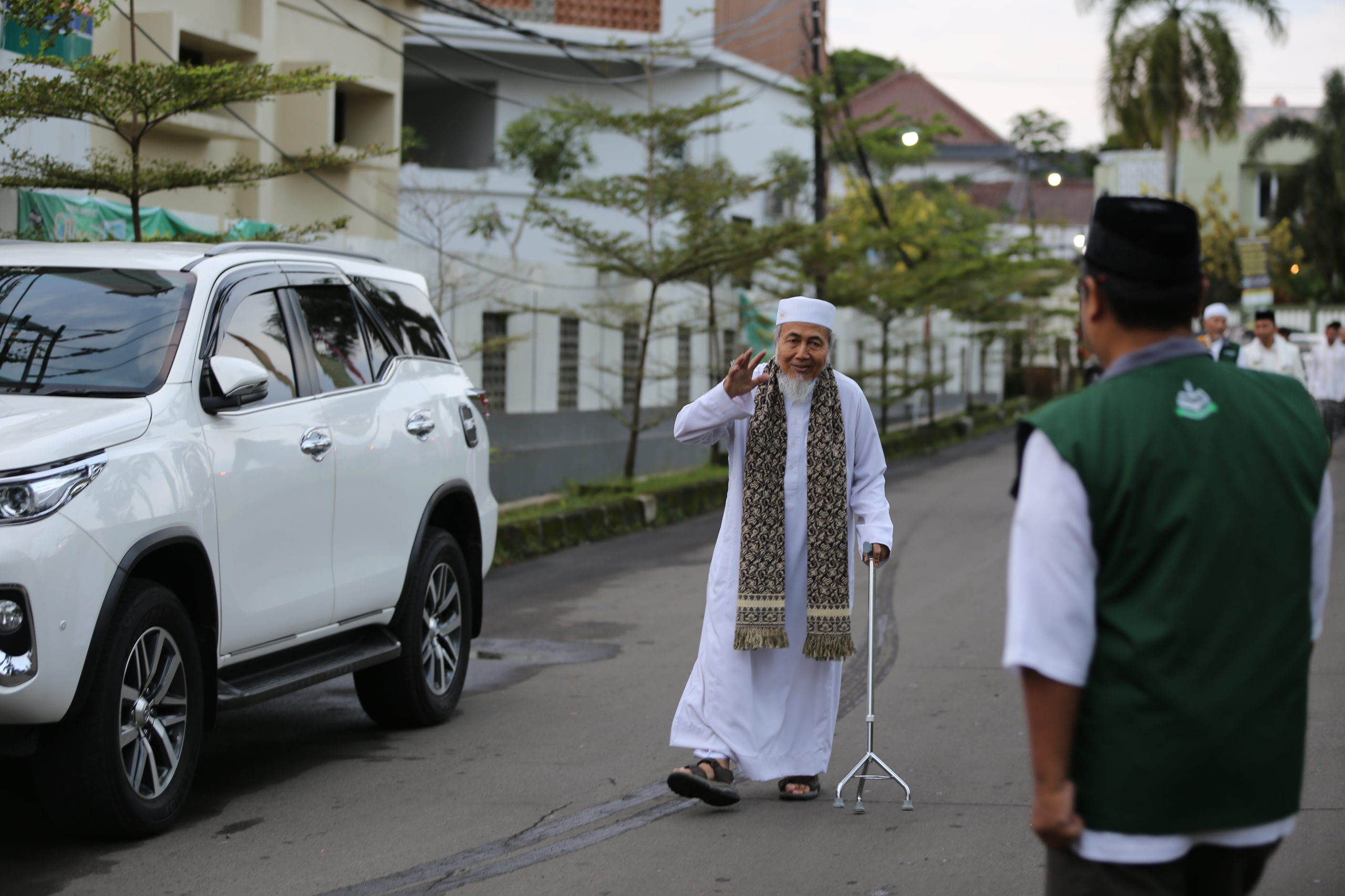 Suasana Penuh Khidmat Shalat Idul Adha 1444H di Alhidayah BCC