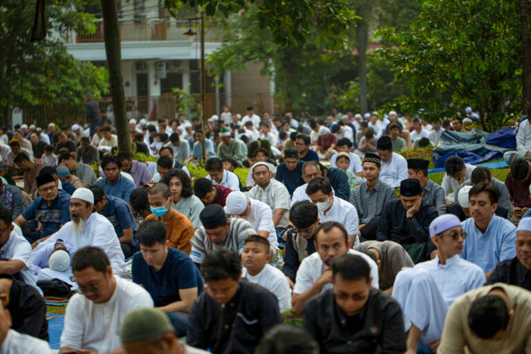 Sholat Iedul Adha: Semua ada harganya…
